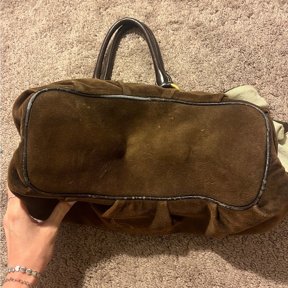 Juicy Couture Brown & Gold Velour Daydreamer Large Bag - Picture 7 of 7